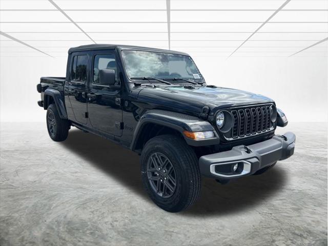 2025 Jeep Gladiator Sport S photo 2