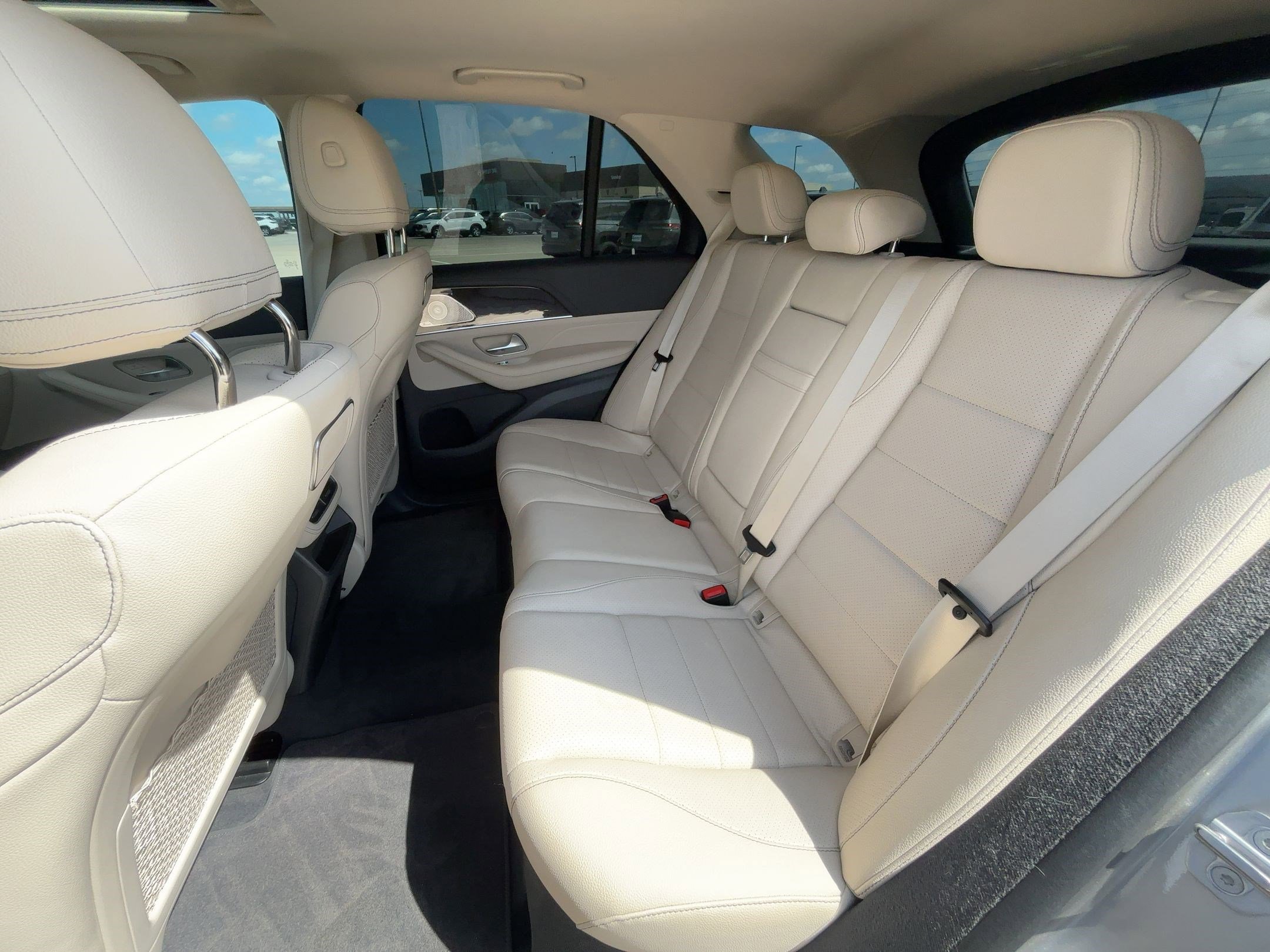 2020 Mercedes Benz GLE 350 photo 13