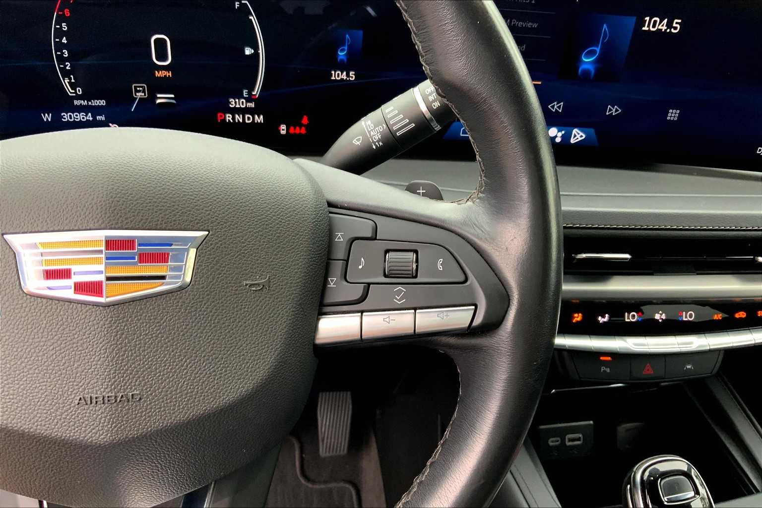 2024 Cadillac XT4 Premium Luxury photo 22