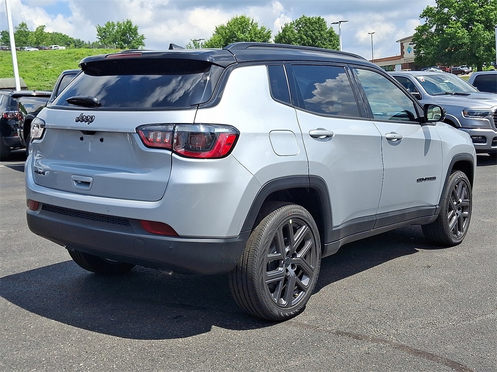 2025 Jeep Compass Limited photo 4