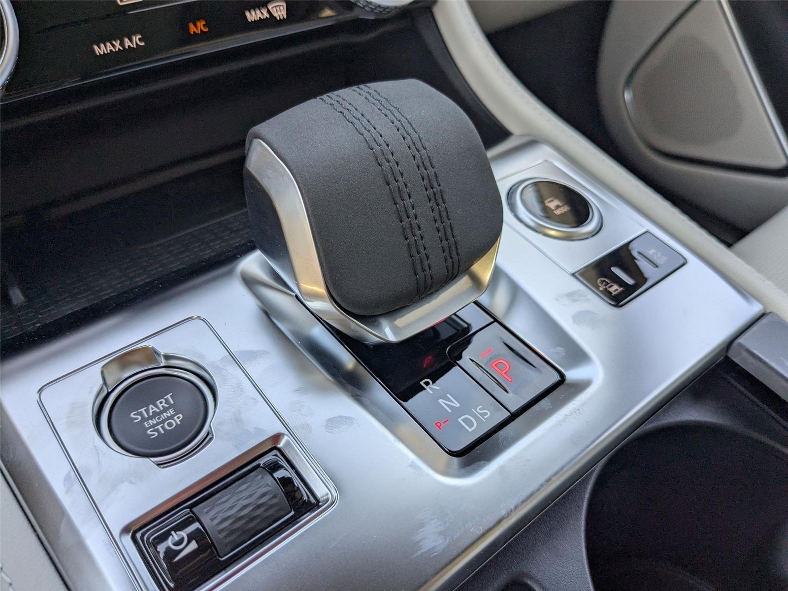 2026 Jaguar F-PACE P250 R-Dynamic S photo 19