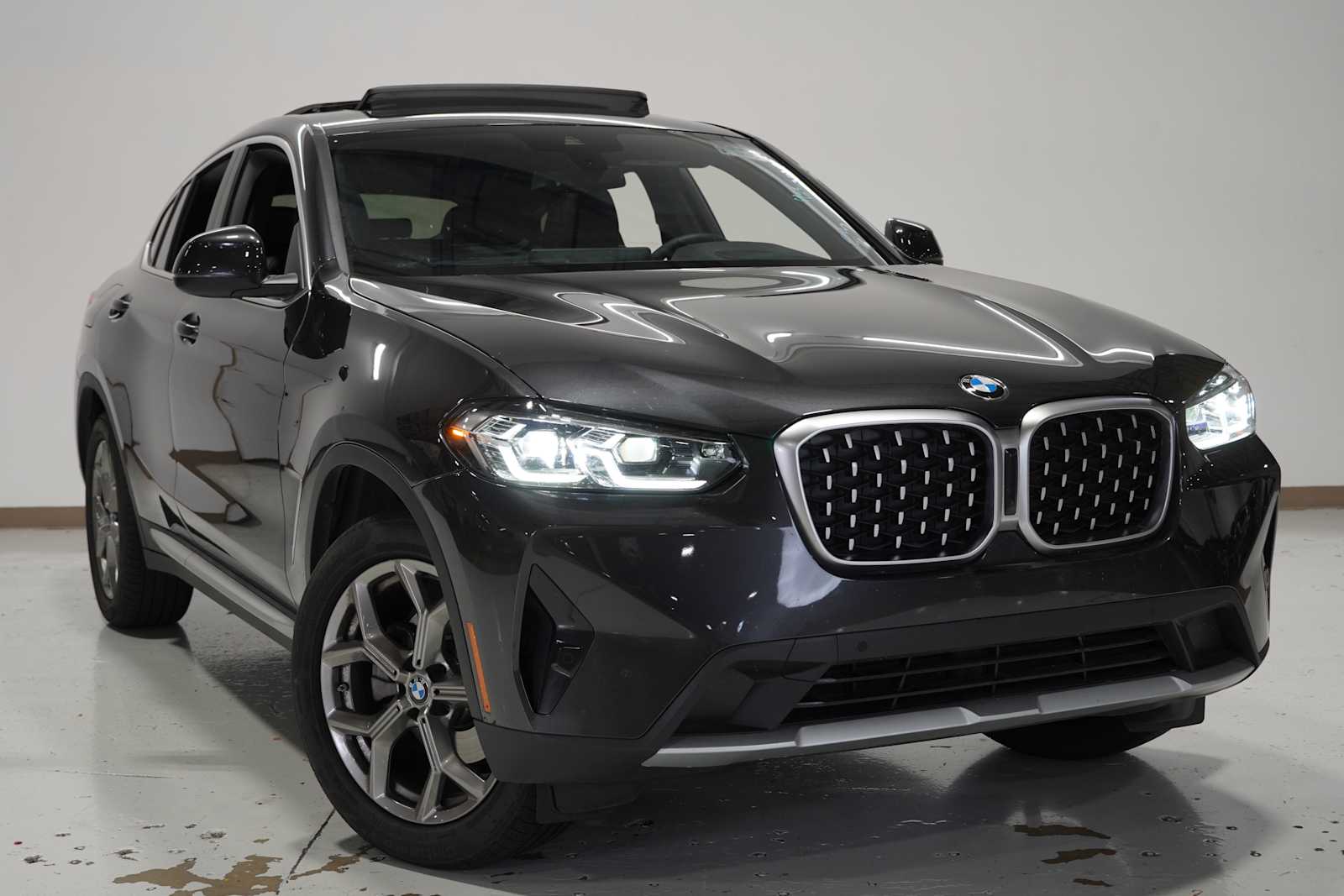 2025 Bmw X4 xDrive30i photo 3
