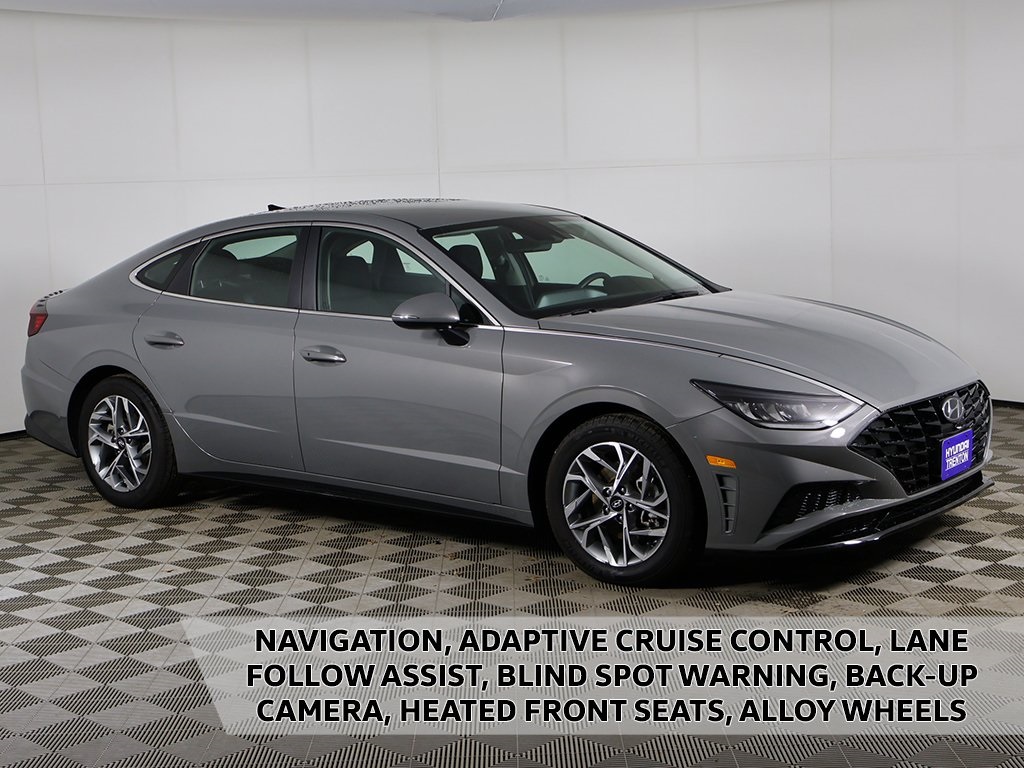 2023 Hyundai Sonata SEL's photo