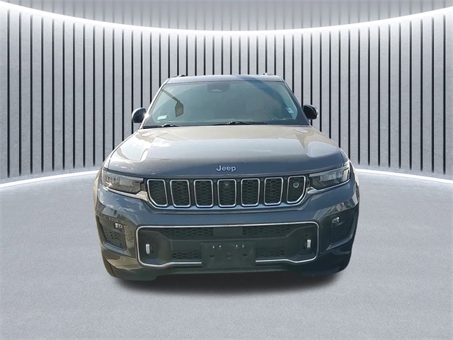 2022 Jeep Grand Cherokee Overland photo 12