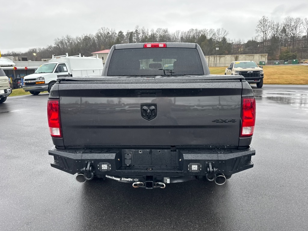 2020 Ram 1500 Tradesman ST photo 3