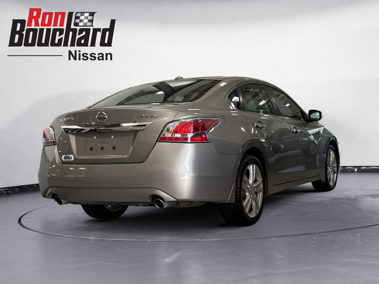 2014 Nissan Altima 3.5 SL photo 2