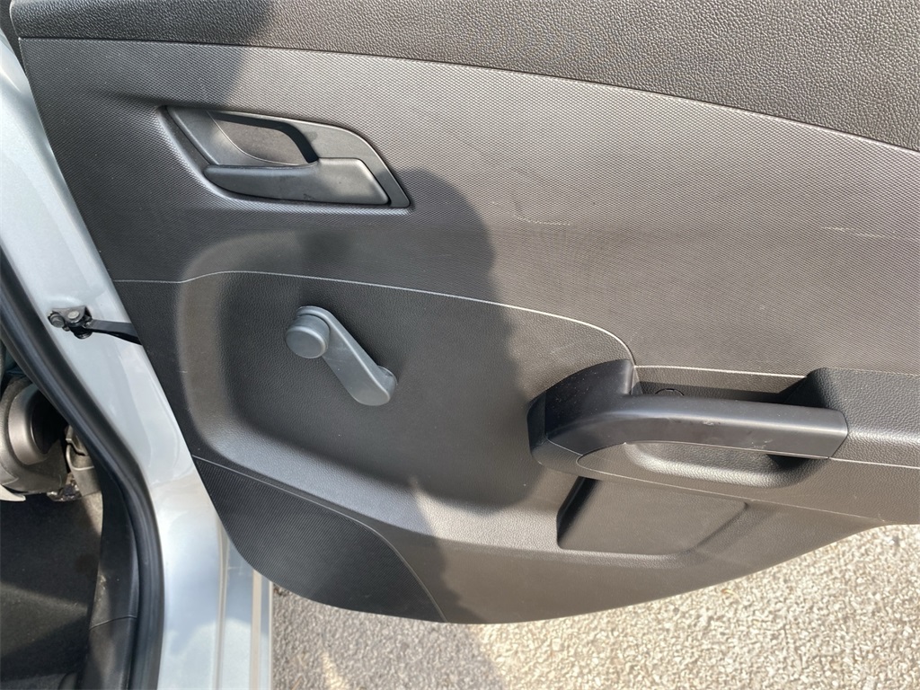 2020 Chevrolet Sonic LT photo 26