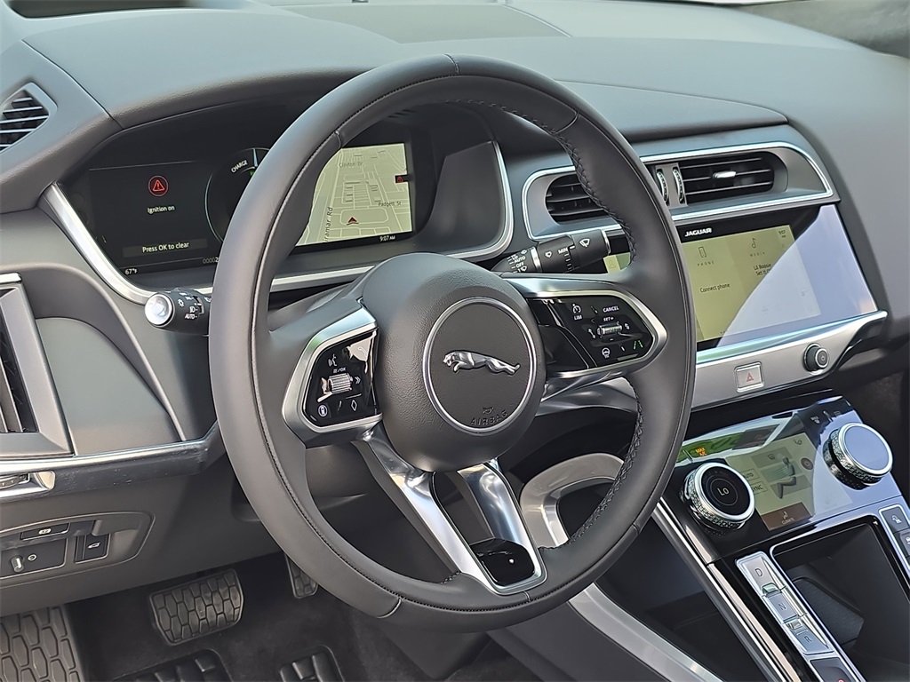 2024 Jaguar I-PACE HSE photo 17