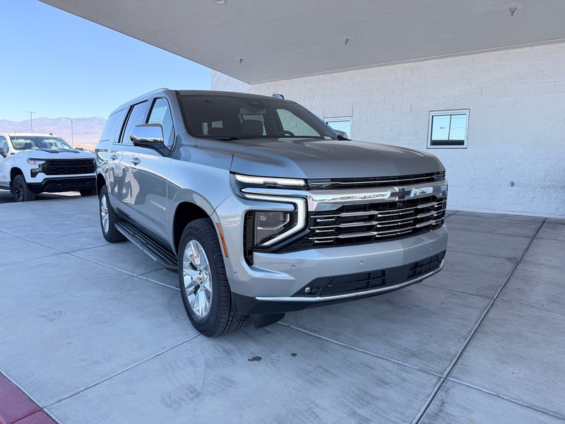 2026 Chevrolet Suburban Premier's photo