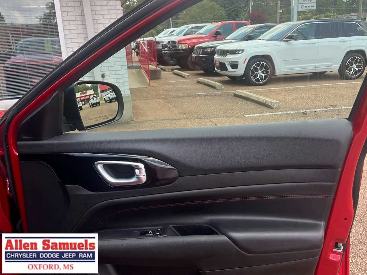 2023 Jeep Compass Trailhawk photo 14
