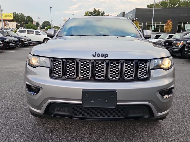 2018 Jeep Grand Cherokee Altitude photo 16