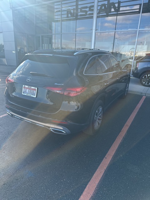 2024 Mercedes Benz GLC 300 4MATIC photo 3