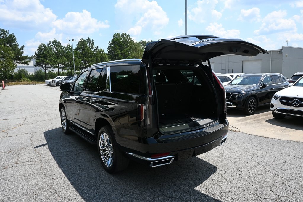 2023 Cadillac Escalade Premium Luxury photo 29