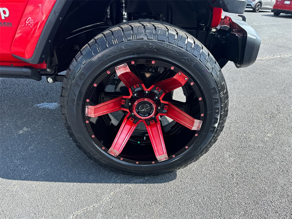 2018 Jeep Wrangler Unlimited Sahara photo 7