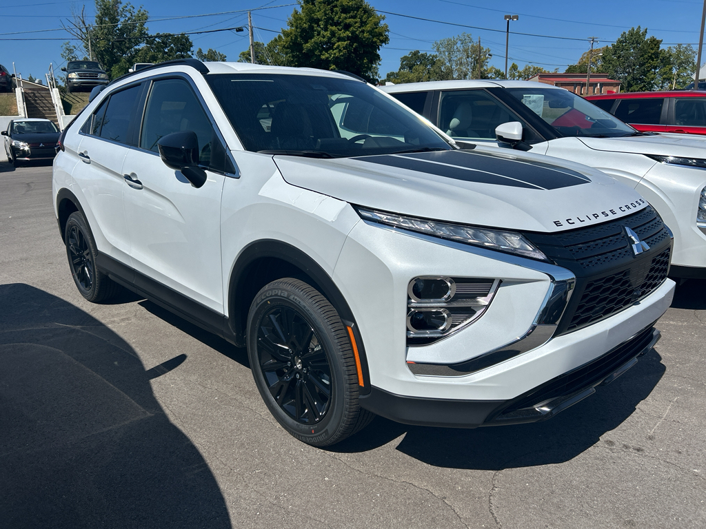 2025 Mitsubishi Eclipse Cross Black Edition's photo