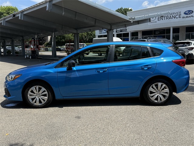 2023 Subaru Impreza Base photo 5