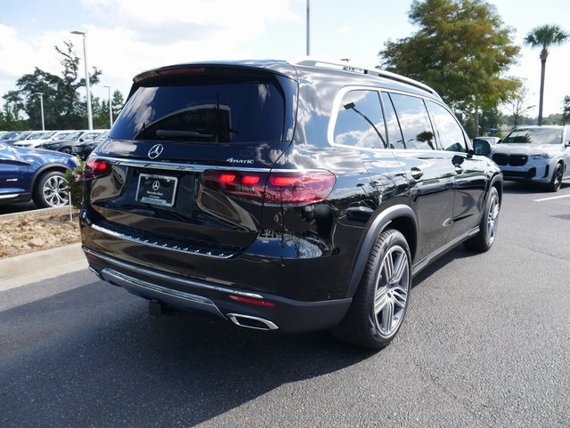 2026 Mercedes Benz GLS 450 4MATIC photo 4