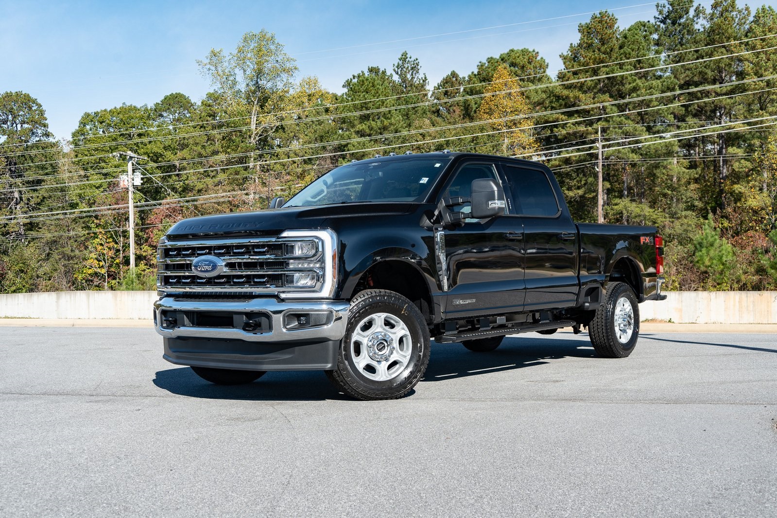 2026 Ford F-350 Super Duty XLT's photo