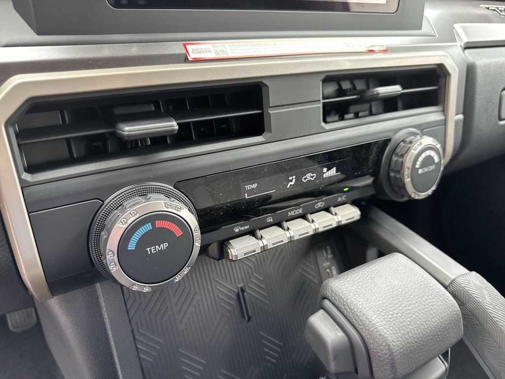 2025 Toyota Tacoma SR5 4x4 Double Cab photo 16