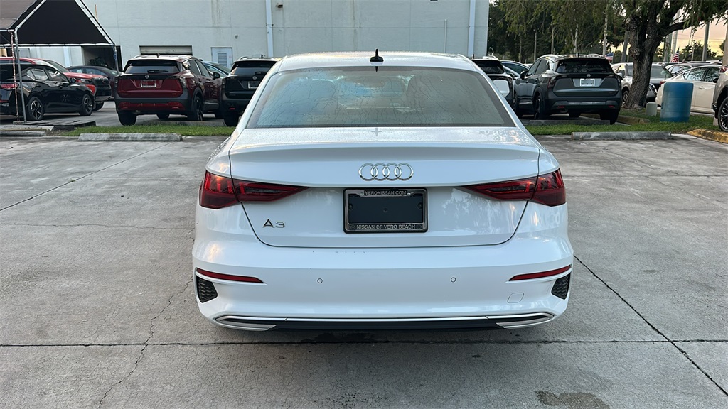 2024 Audi A3 40 Premium photo 4