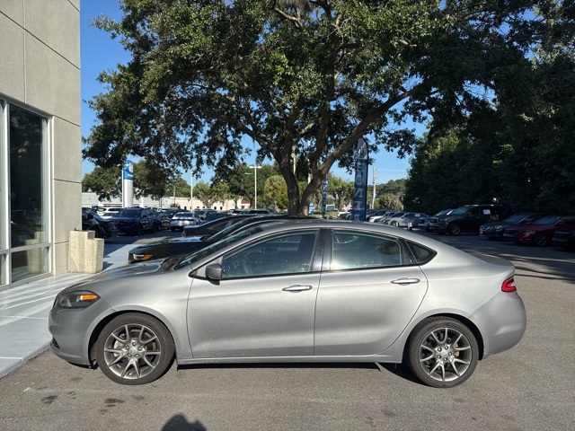 2014 Dodge Dart SXT photo 2