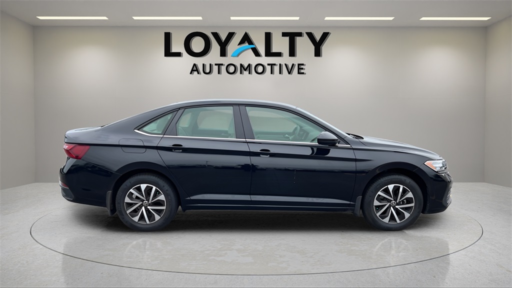 2024 Volkswagen Jetta 1.5T S photo 6