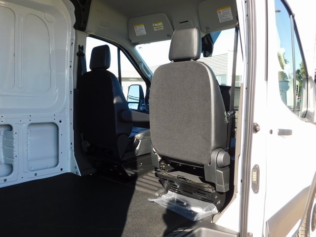 2025 Ford Transit photo 15