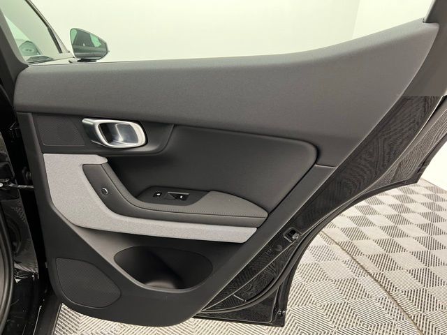 2022 Polestar PS2 e-AWD photo 17