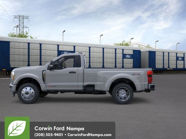 2026 Ford F-450 photo 4