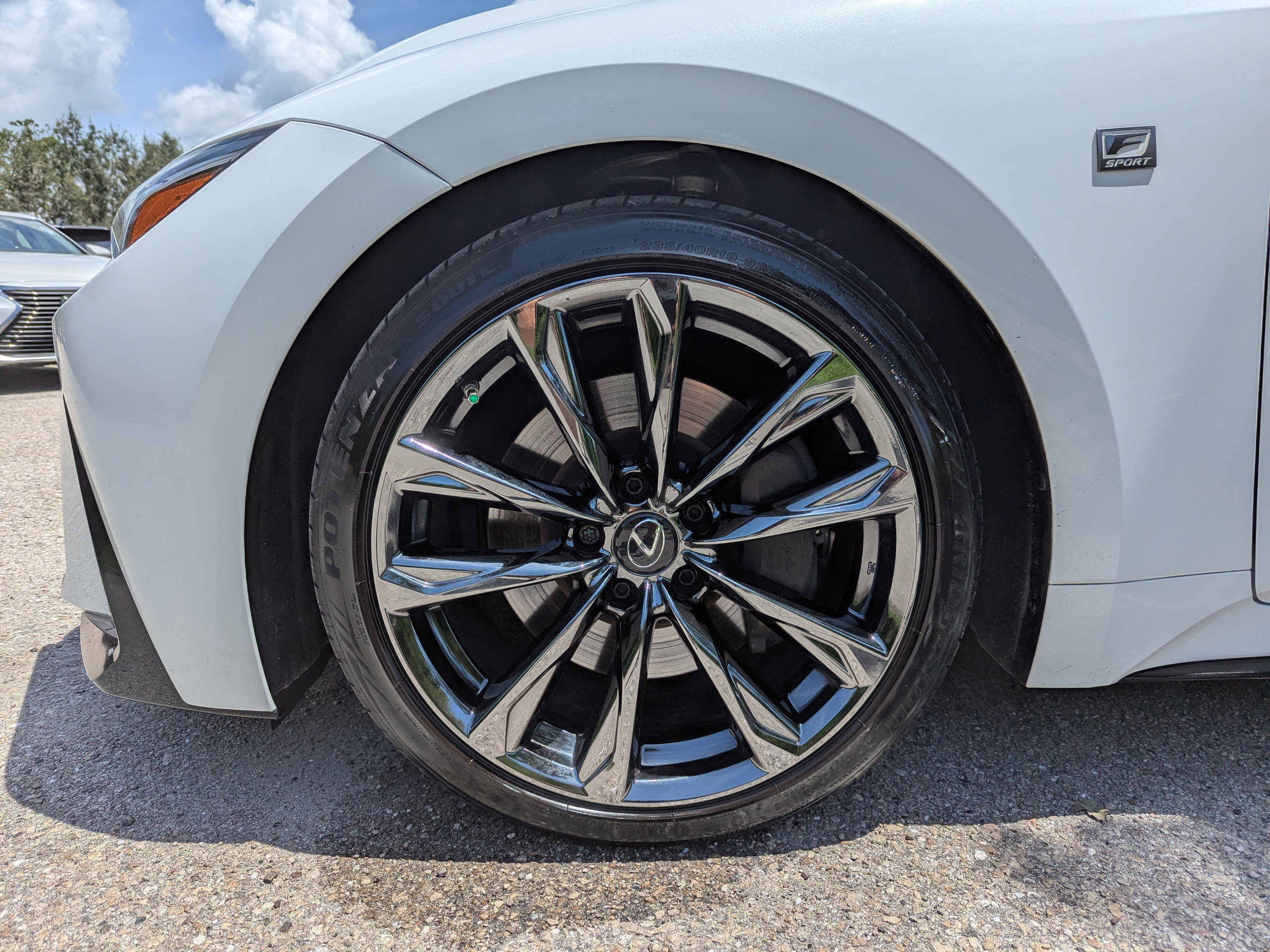 2022 Lexus IS F SPORT photo 36