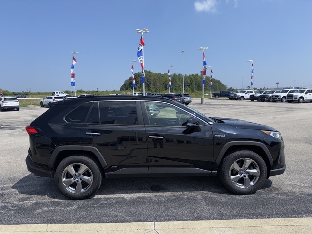 2020 Toyota RAV4 Hybrid Limited photo 3