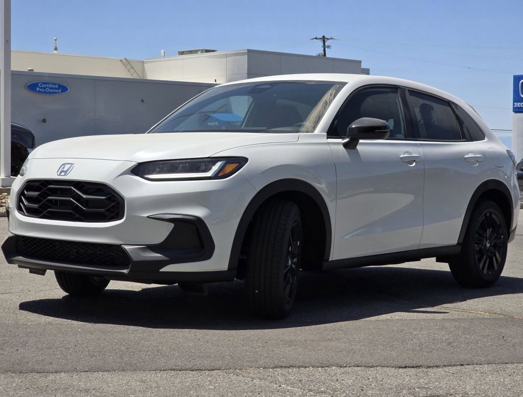 2026 Honda HR-V Sport photo 4