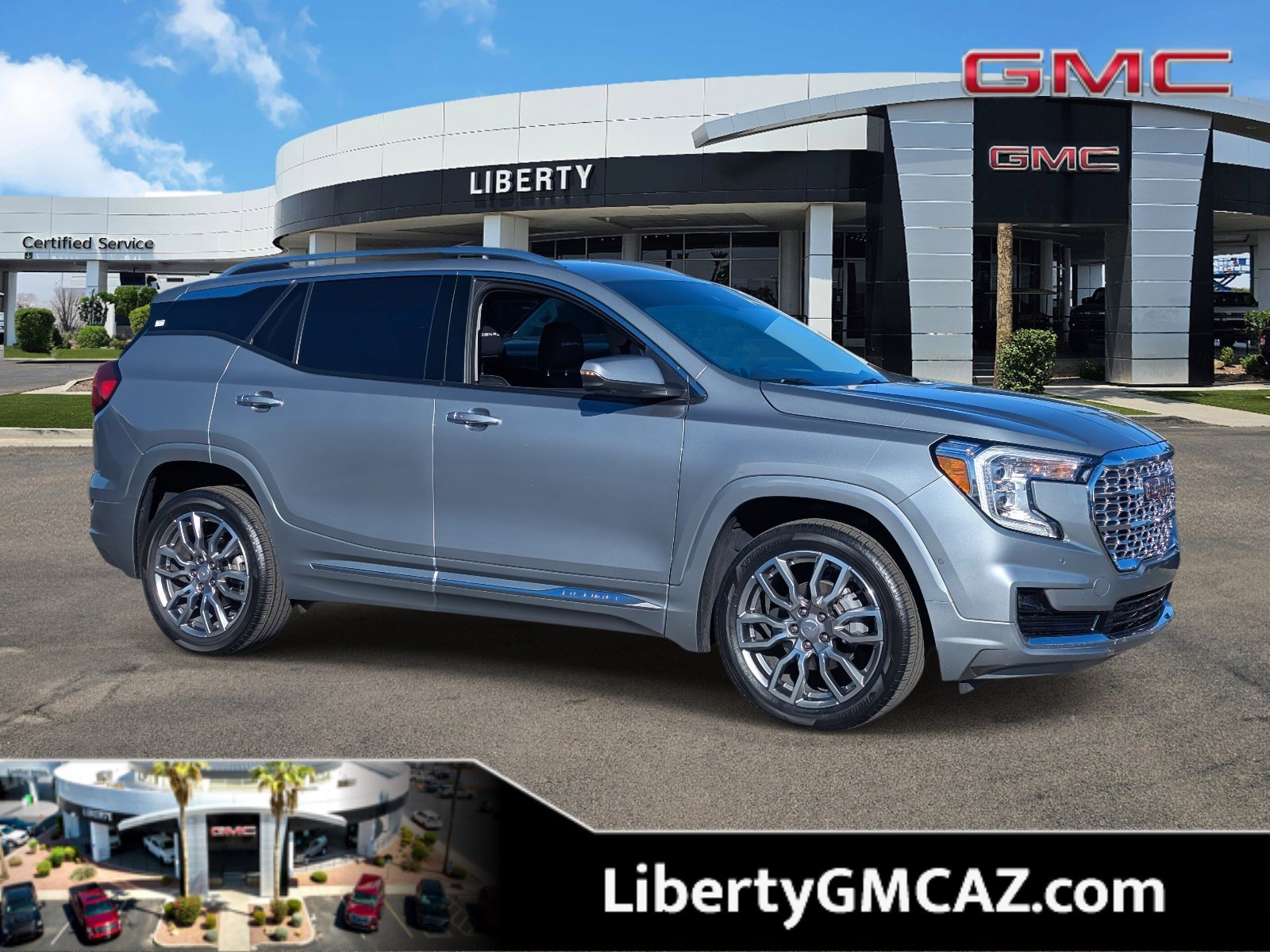 2023 GMC Terrain Denali's photo
