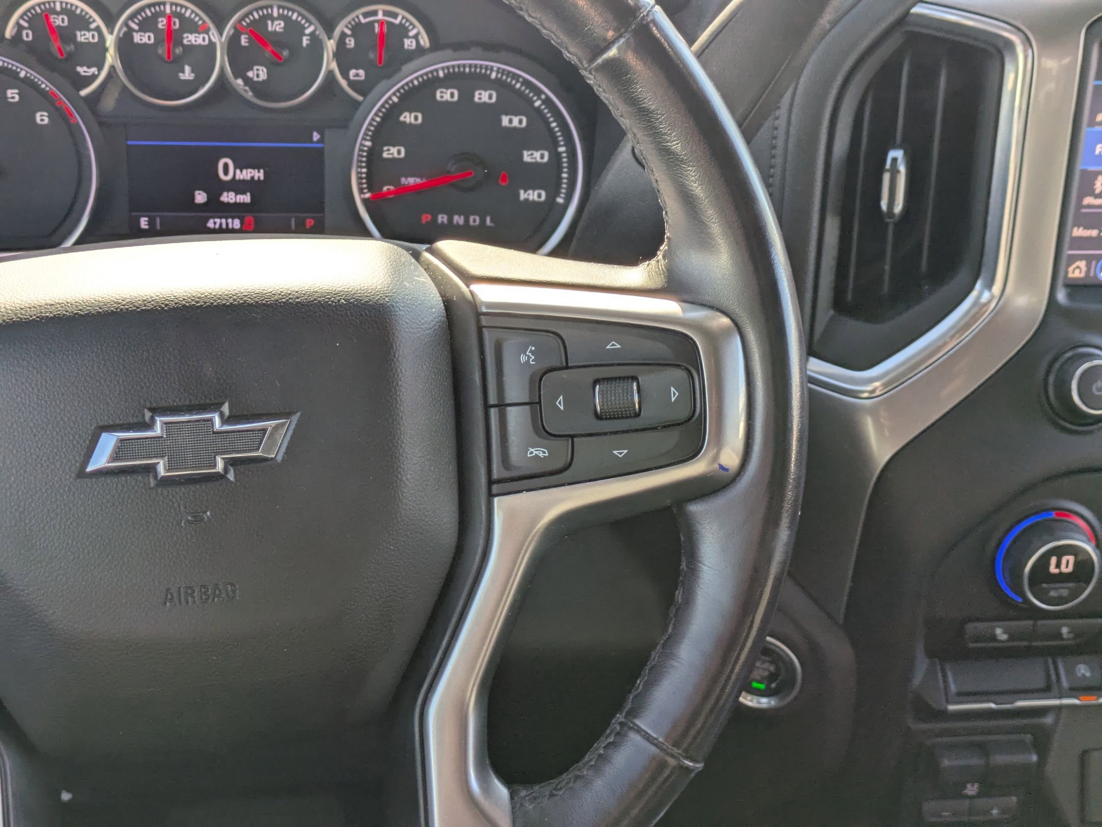 2020 Chevrolet Silverado 1500 RST photo 22