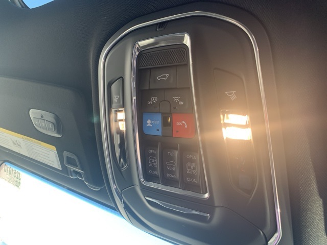 2025 Jeep Grand Cherokee Limited photo 33