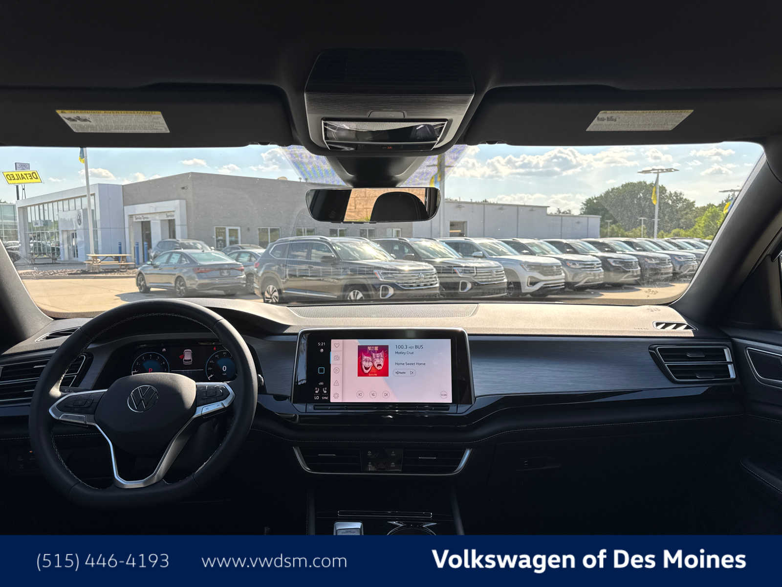2026 Volkswagen Atlas Cross Sport SE Technology photo 9