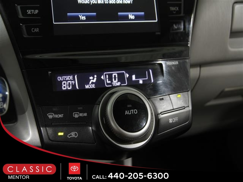 2017 Toyota Prius V Two photo 16