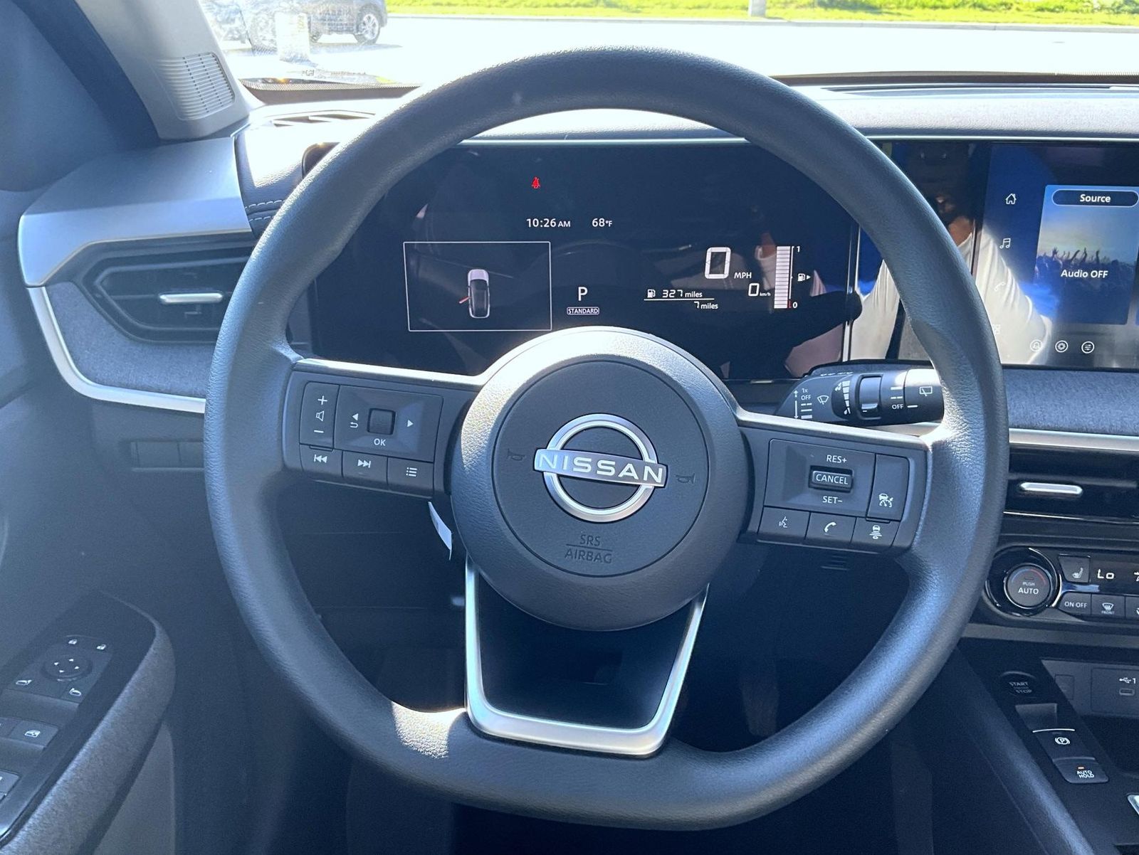 2026 Nissan Kicks SV photo 12