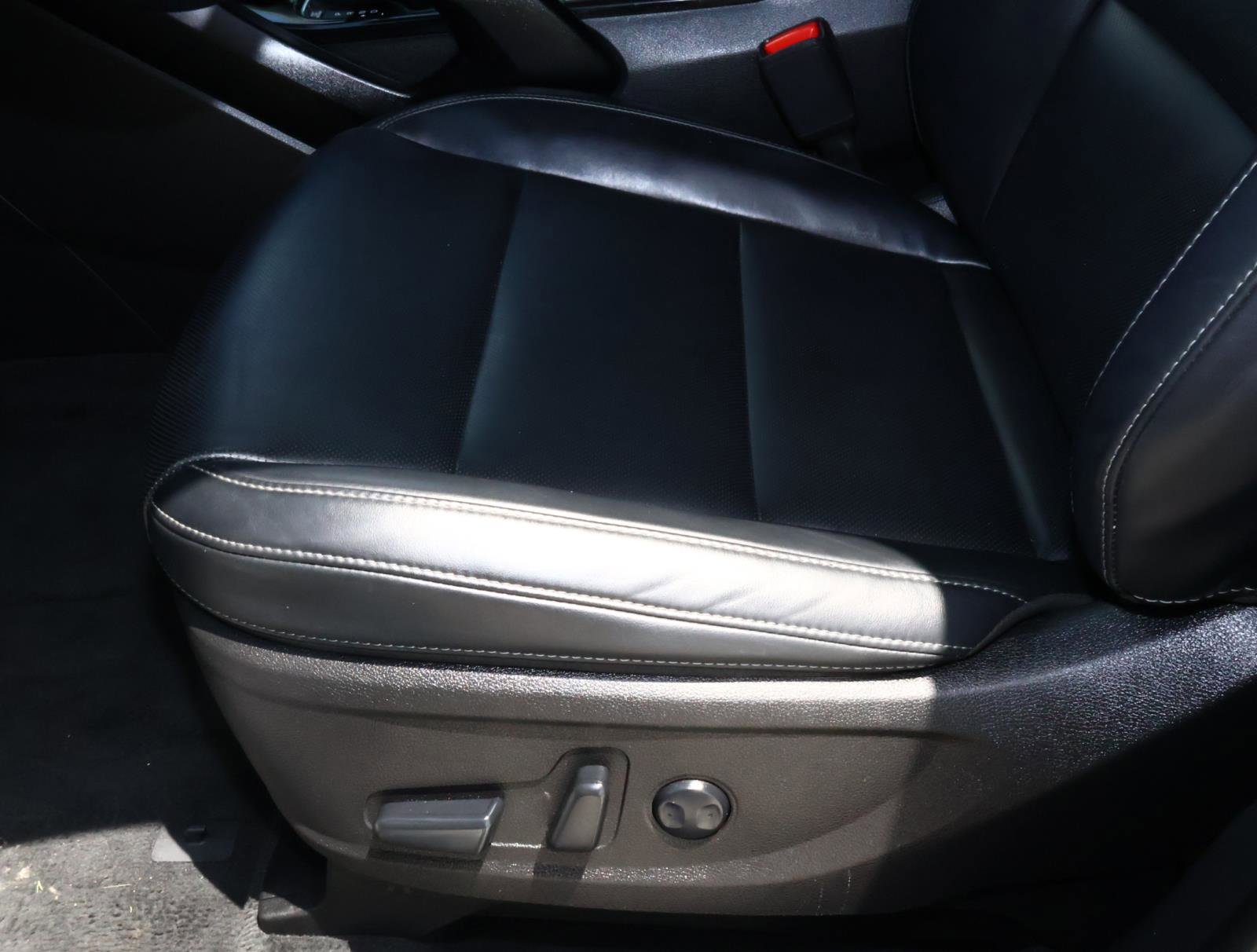 2024 Kia Telluride S photo 12