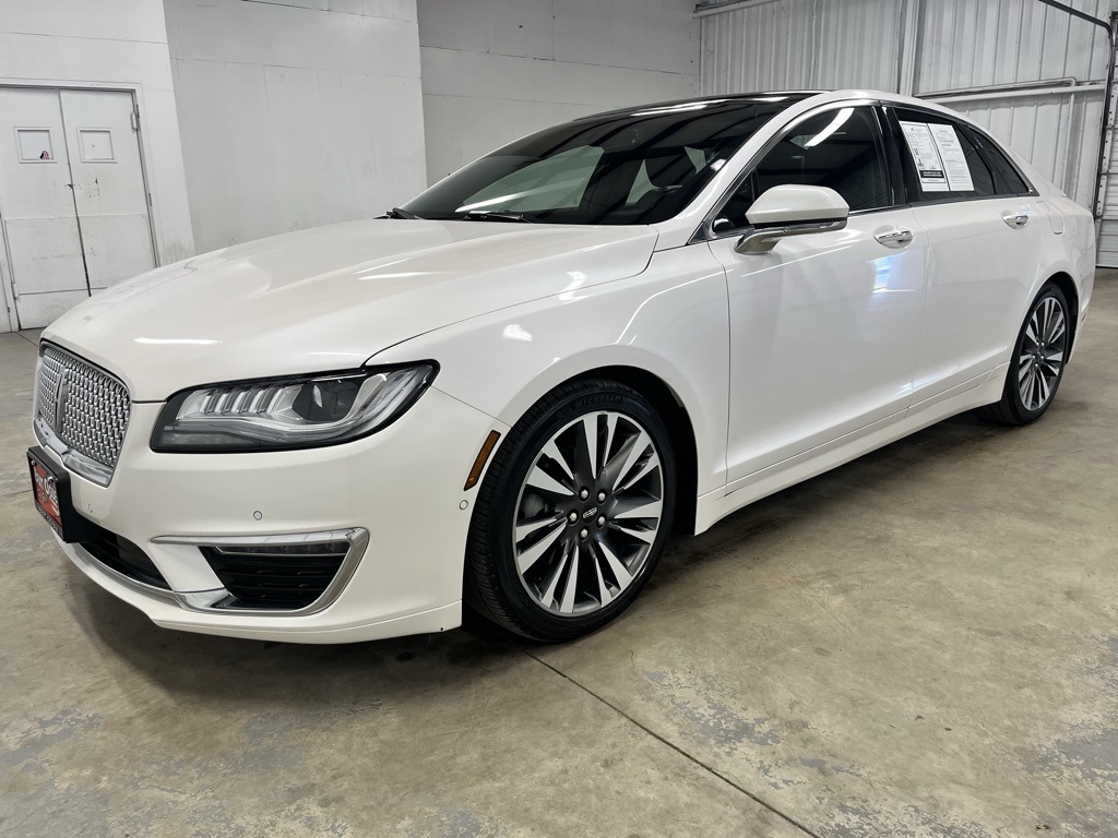 2020 Lincoln MKZ Reserve photo 3