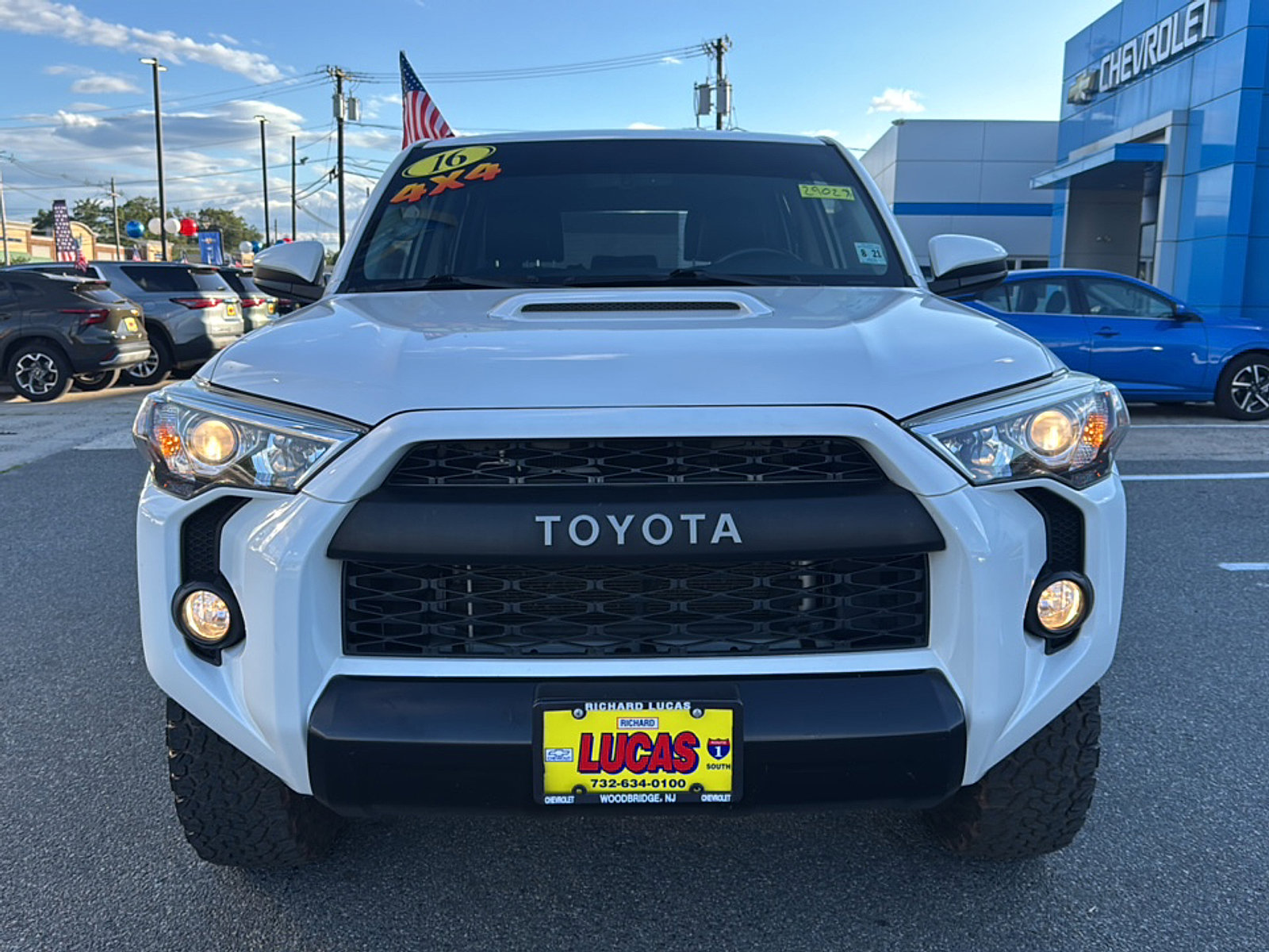 2016 Toyota 4Runner TRD Pro photo 2