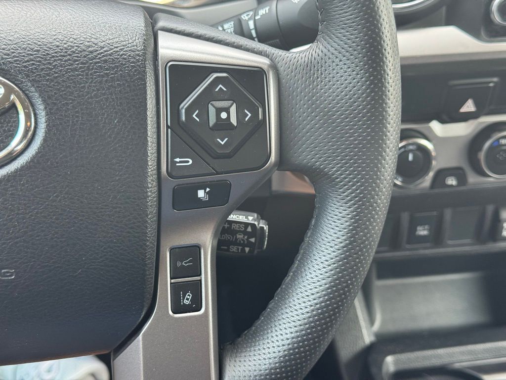 2023 Toyota Tacoma 4x4 TRD Off-Road photo 29