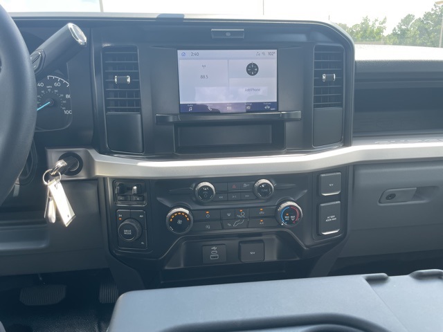 2025 Ford F-350 photo 23