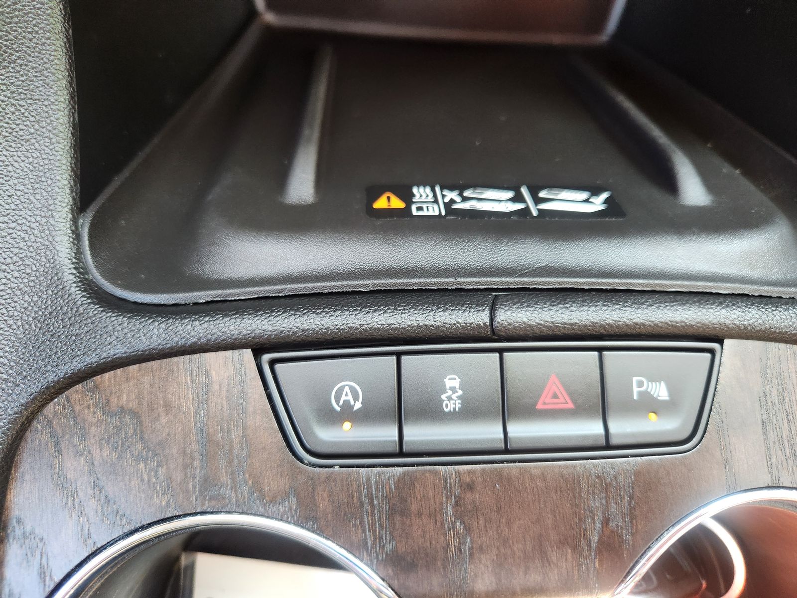 2020 Gmc Acadia Denali photo 23