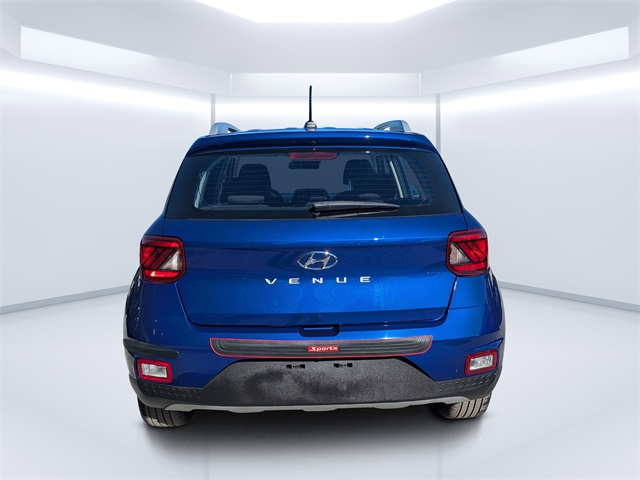 2023 Hyundai Venue SEL photo 4