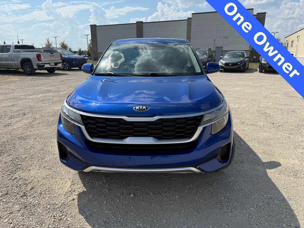 Used 2021 Kia Seltos LX with VIN KNDEPCAA5M7189655 for sale in Kansas City