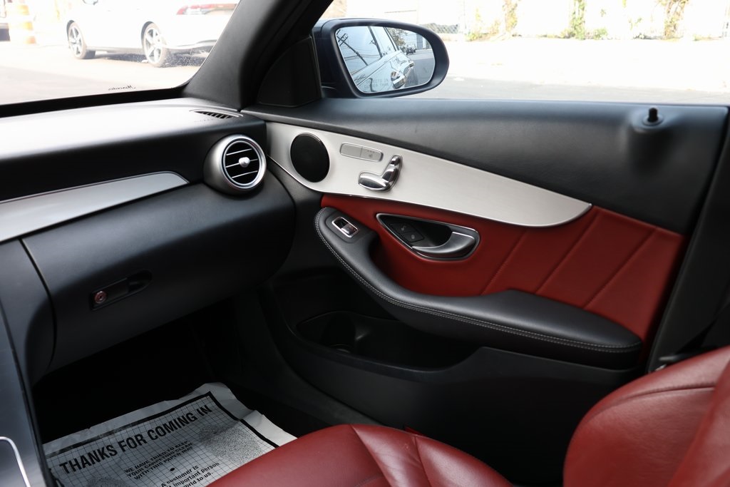 2020 Mercedes Benz C 300 photo 11