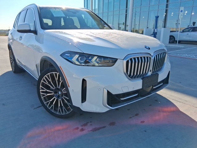 2024 BMW X5 40i's photo