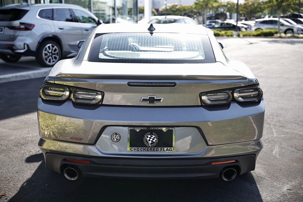 2022 Chevrolet Camaro 2LT photo 10