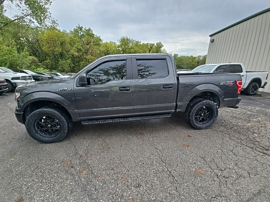 2020 Ford F-150 XL photo 3